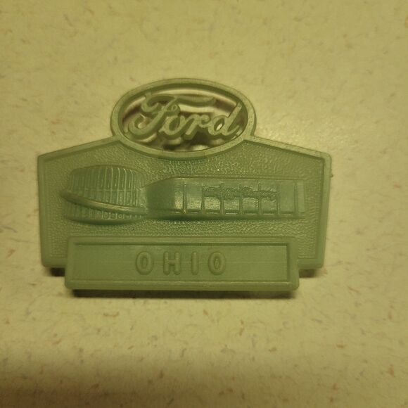 Ford Ohio Plastic Badge Vintage Pocket Clip Ford Plant Employee 1960's - Picture 1 of 3